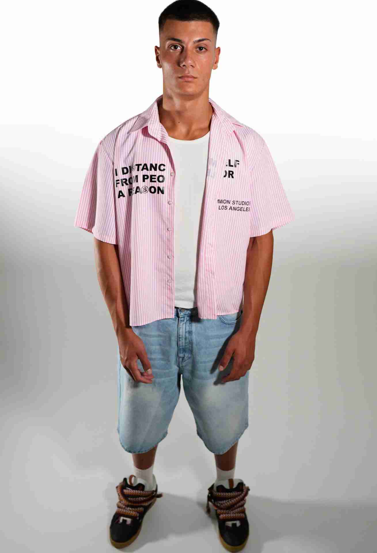 Camicia crop rosa